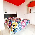 Funky By Arc House 2*