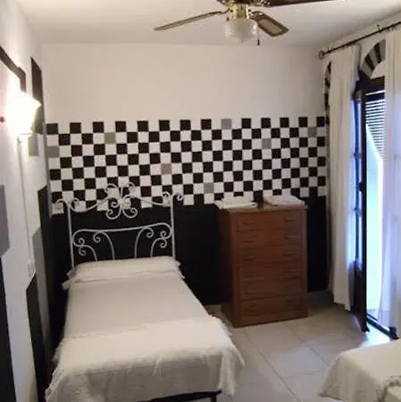 Hostal Funky By Arc House Gasthof 2*