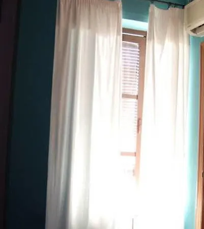 Hostal Funky By Arc House Gasthof 2*