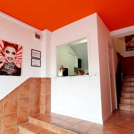 Hostal Funky By Arc House 2*