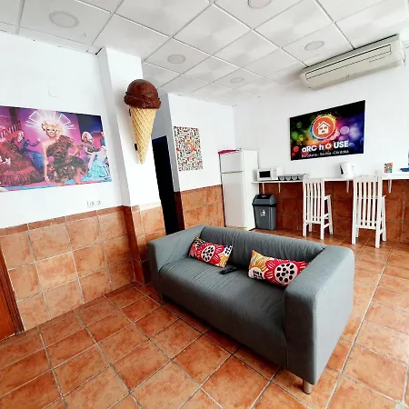 Hostal Funky By Arc House